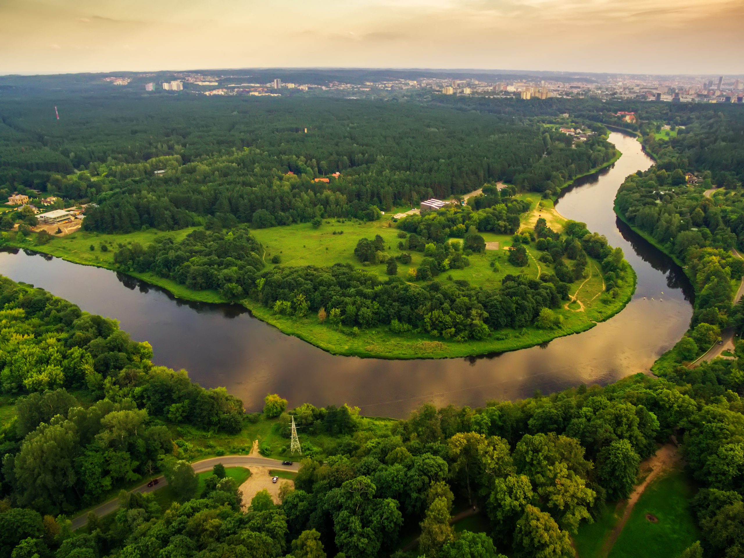 6 būdai, kaip nekeldami kojos iš namų galite išsaugoti upių ir jūrų švarą