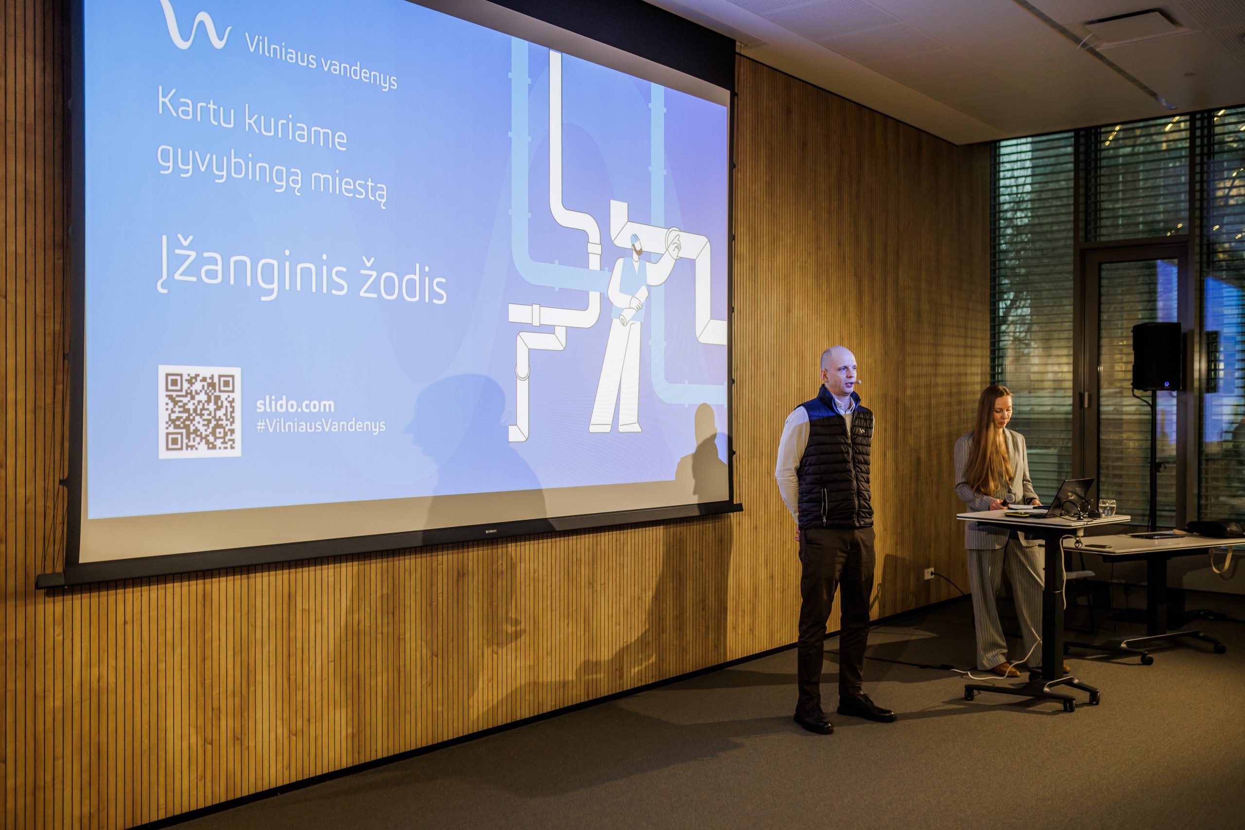 „Vilniaus vandenys“ konferencijoje „Sėkmingai iš pirmo karto“ pastatų inžinierius, projektuotojus ir rangovus supažindino su aktualiausia informacija