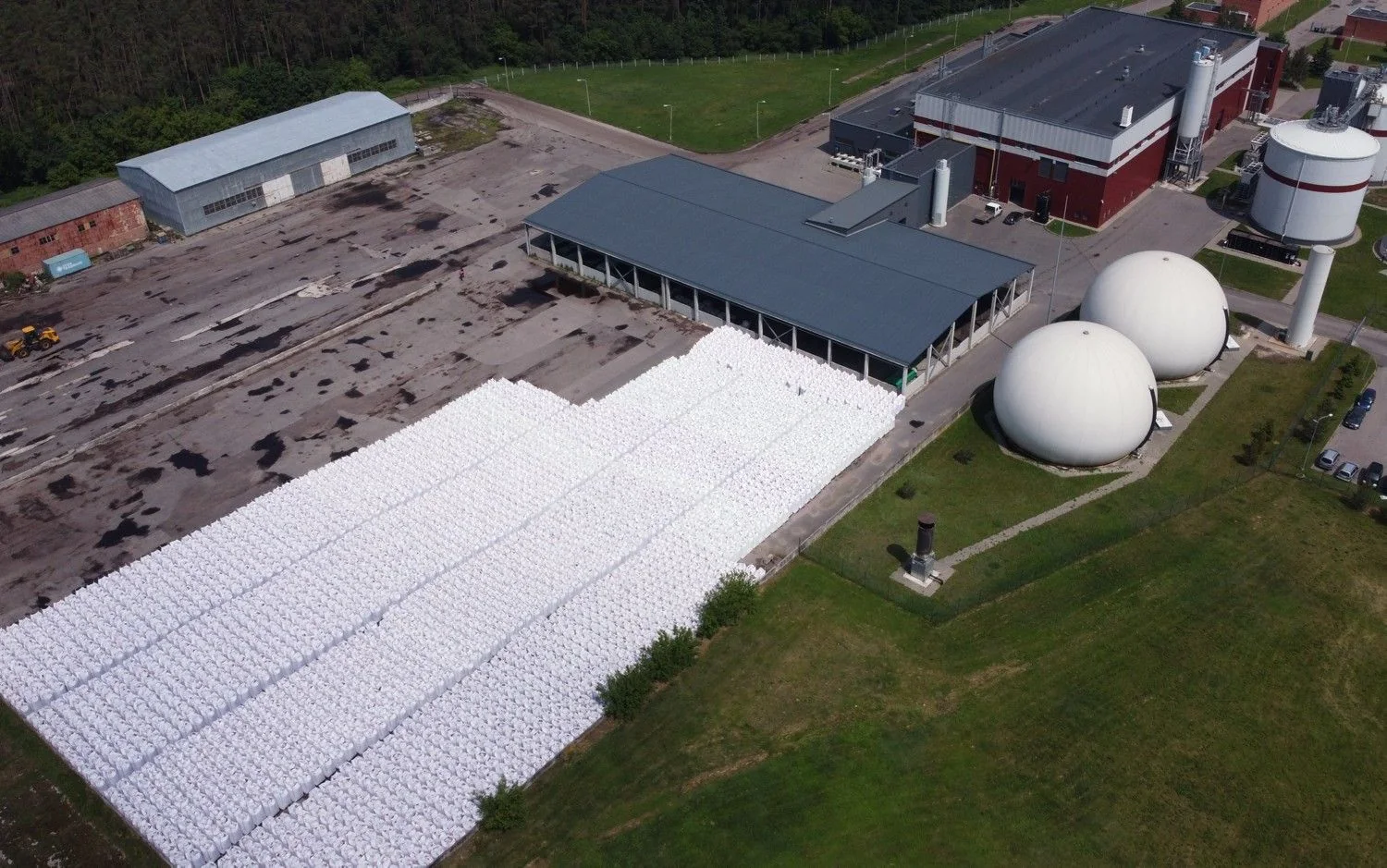 Vilniaus nuotekų valyklos dumblo apdorojimo ir biodujų įrenginiai
